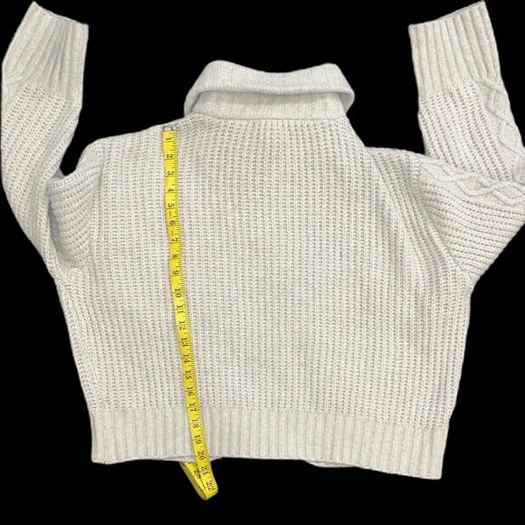 Sincerely Jules Cozy Oatmeal Cable Knit Sweater-XL (runs small) - Picture 6 of 6